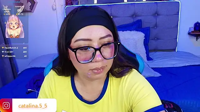 Kata_Bigboobs: онлайн-секс-чат