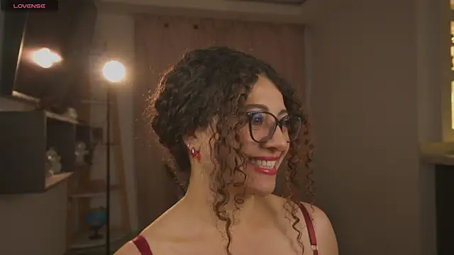 دردشة valeria_rosses الجنسية المباشرة