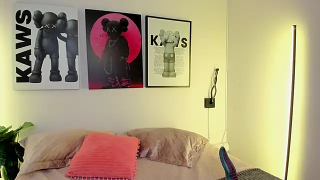 Živý XXX chat HollyPeach