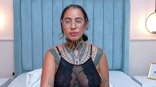 NicoleBlum Chat XXX live