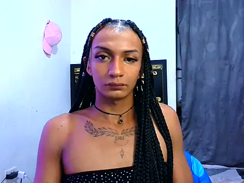 Czat XXX na żywo – Alexxasexy