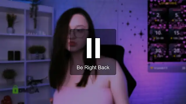 Chat +18 de nymira ao vivo