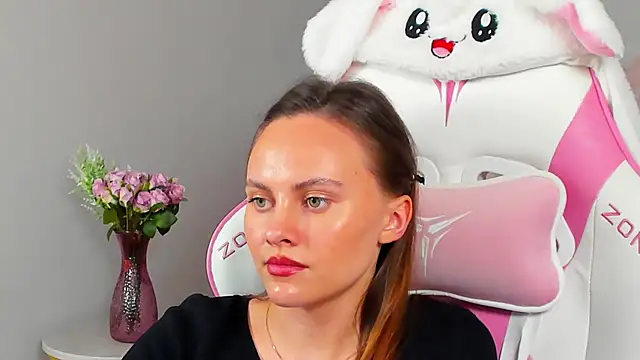 Chat +18 de LumeriSoren ao vivo