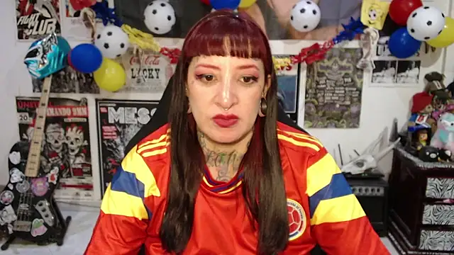 Rollyderolandia666's Live XXX Chat