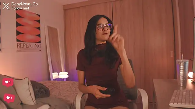 Czat XXX na żywo – DanyNova_Co