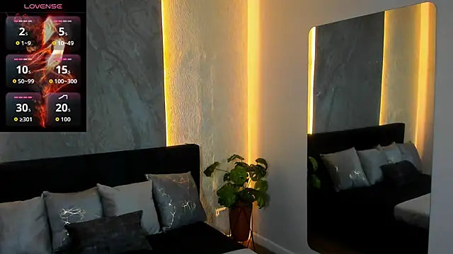 SalvatoreDmore live XXX chat