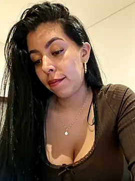Luianna Live XXX Chat