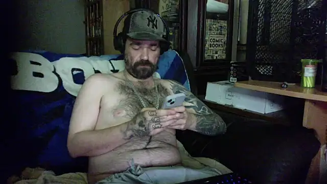 Živý XXX chat KinkyTOMan