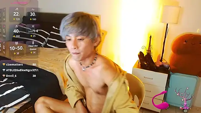 WildestTwink: απευθείας συνομιλία ΧΧΧ