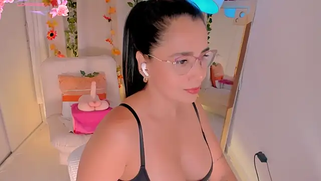 Miss_ash's Live XXX Chat