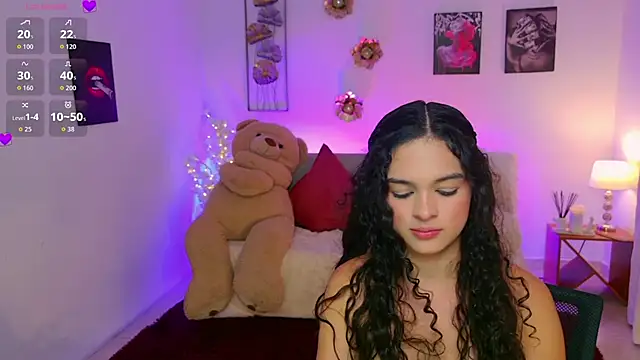 MaraVelvett live XXX chat