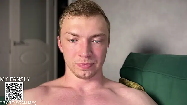iron__chap Chat XXX in diretta