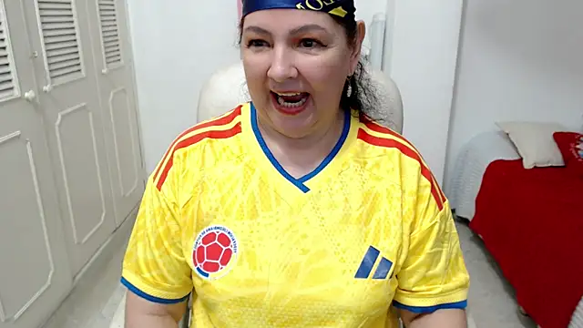 Chatroom XXX en direct de leonela_69