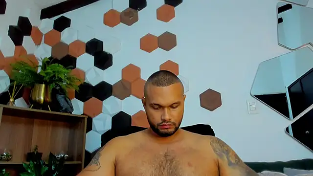 Chat XXX en directo de CharlieGrifinX