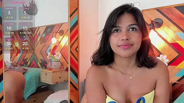 NaiirobiSwan Chat XXX live