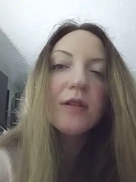Živý XXX chat KattyLuuu