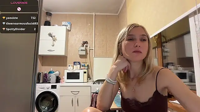 Chat XXX en directo de AngelJeni