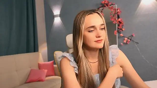 earthfantasyy's Live XXX Chat