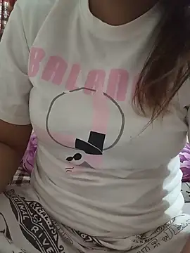 Chat XXX ao vivo de Tanha18