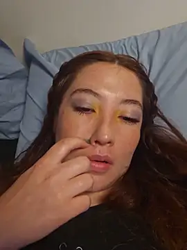 lunnaa_ Adlı Modelin Canlı XXX Sohbeti