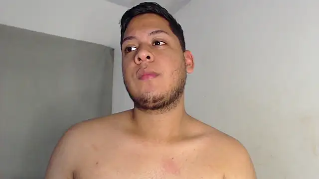 nicolas_cr1 Live XXX-chat