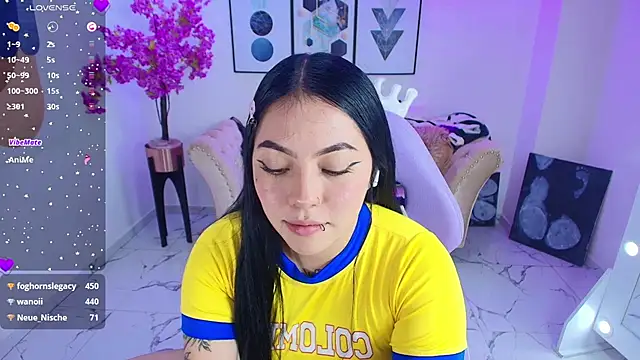 XXX chat uživo modela Isa_reel