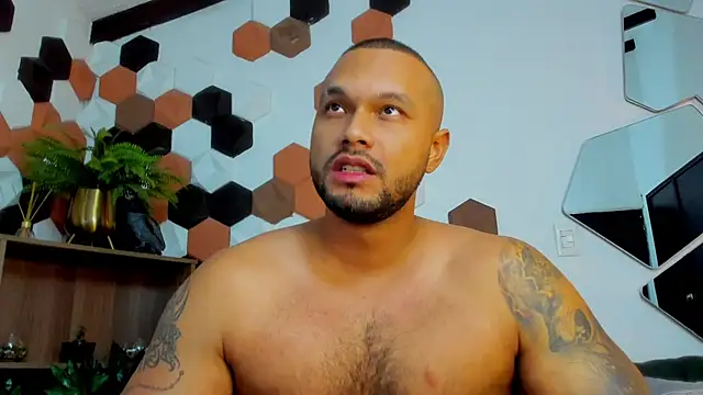 CharlieGrifinX's Live XXX Chat