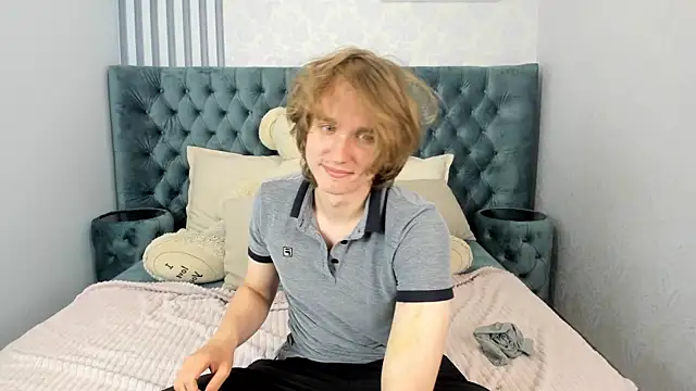 FinnBev Chat XXX in diretta