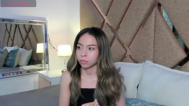 Chatroom XXX en direct de LuuluBerry