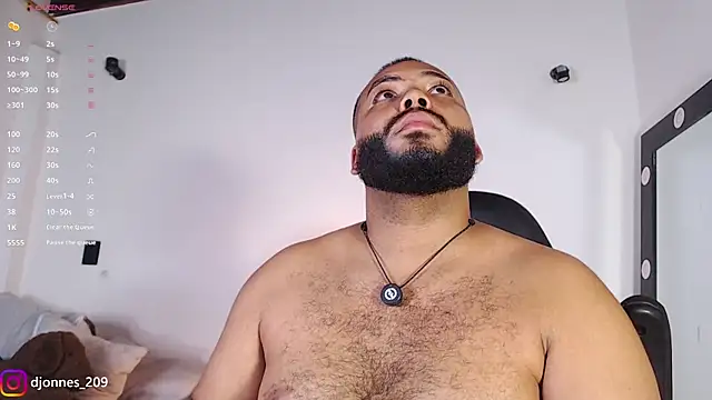 DilanJonnes_'s Live XXX Chat