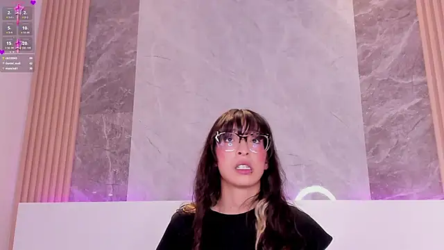 EmiliaBell_: απευθείας συνομιλία ΧΧΧ