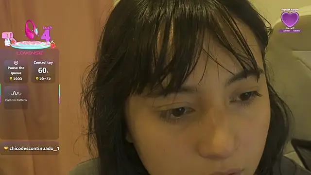 Živý XXX chat EmmitaGarcia