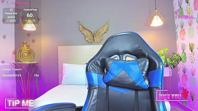 Živý XXX chat emma_hiltonn_