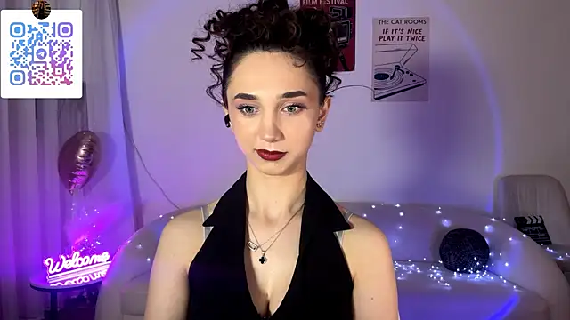 LinaMour Chat XXX in diretta