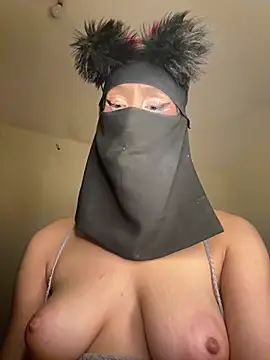 arabayla Adlı Modelin Canlı XXX Sohbeti