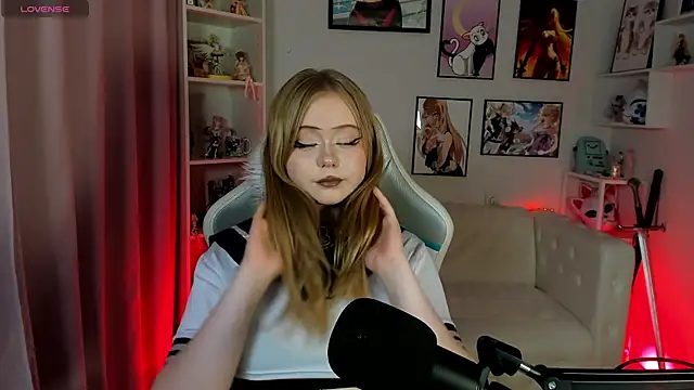 Erica_Martinn Live XXX chat