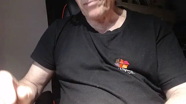 zemm54 Live XXX Chat