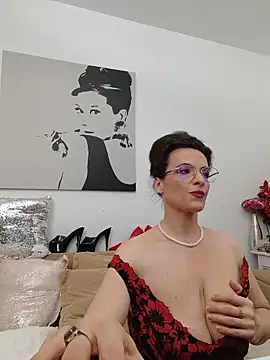 Chat XXX en directo de RebeccaNoble