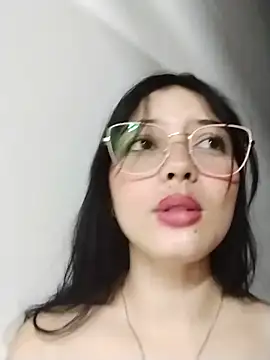 Chat XXX ao vivo de Valeria_allurin