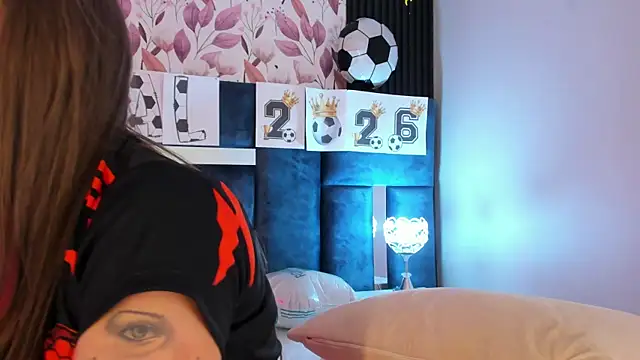 Chat XXX en directo de AmmyJones_
