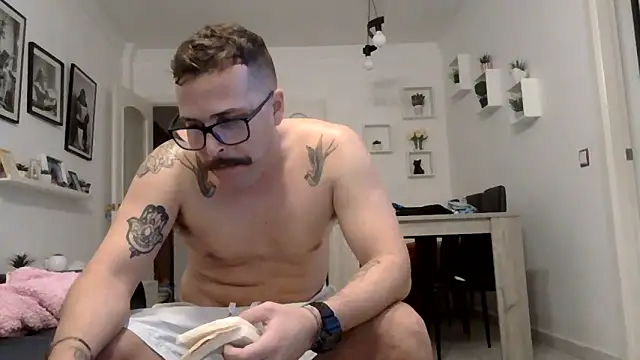 yanick931 – Live XXX-chat