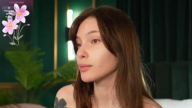Онлайн чат XXX Mili_Joy