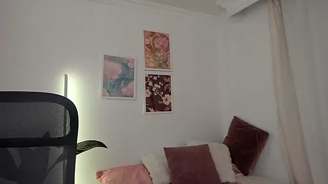 canelleGarces Chat XXX in diretta