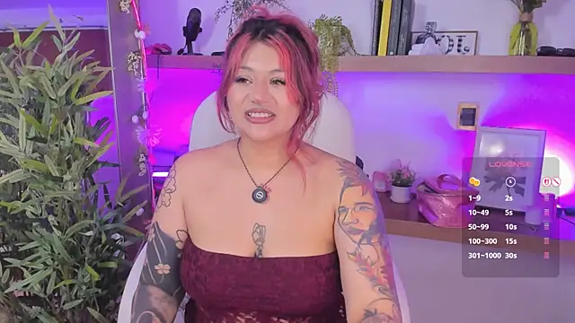_Lorraine_v's Live XXX Chat