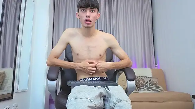 Caled_Saenz – Naživo XXX chat