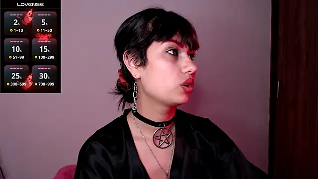 Little-Lucifer – Live XXX-chat