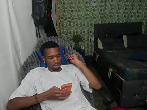 Kofi_exotic_2 live XXX chat