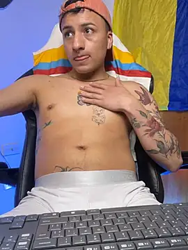 Chat +18 de Dereck_Klain ao vivo