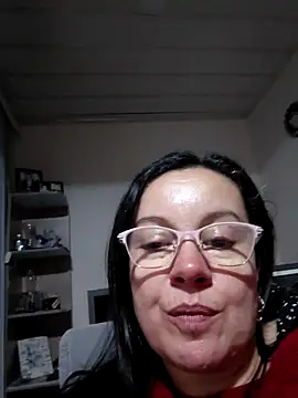 Chat XXX en directo de Sonialorens_