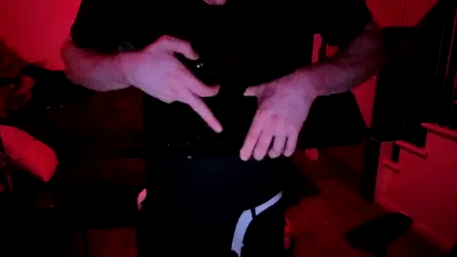 MasterDaddyCool Live XXX-chat